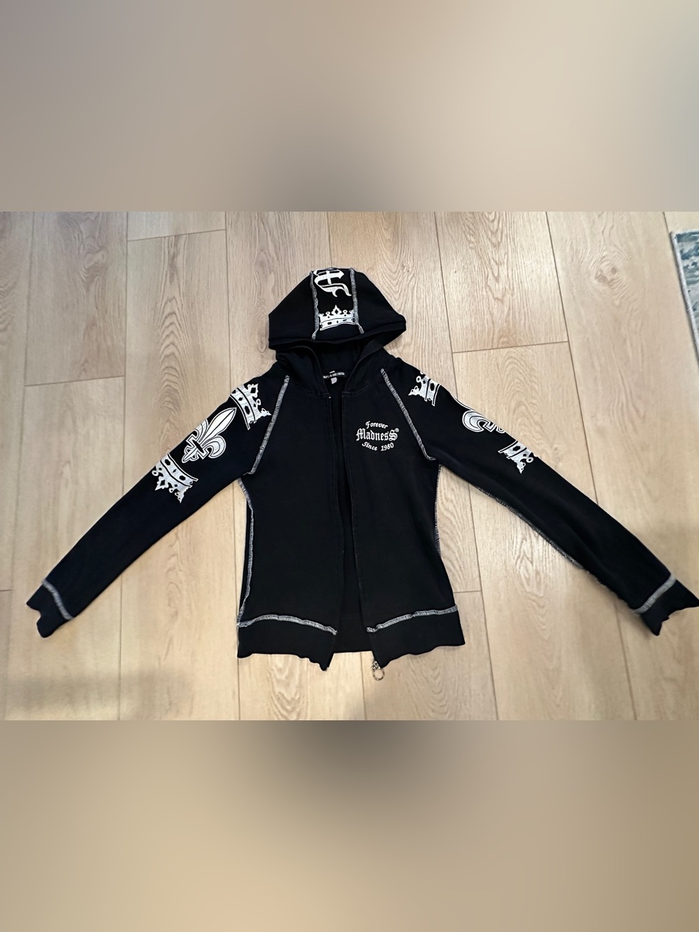SUPER RARE 💫 MADNESS Vintage OG Black Graphic Zip Hoodie LW Jacket Size 1 /S ⭐️